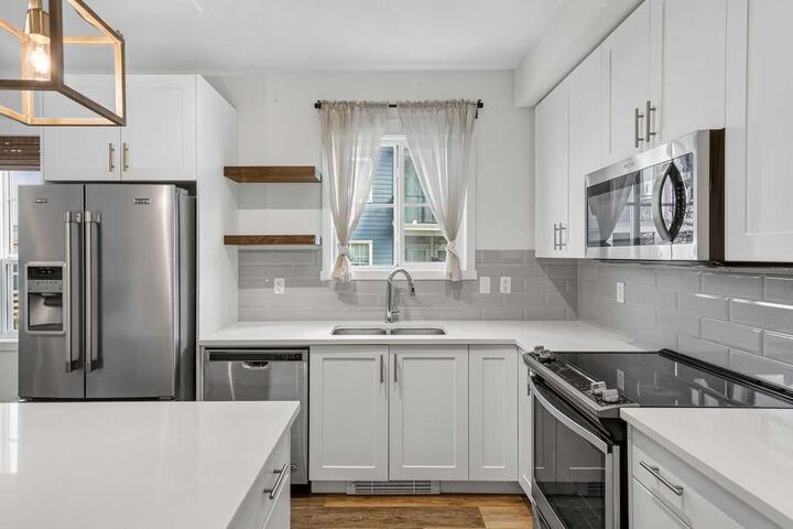 Property Photo: 298 Sage Meadows Park NW 1104 AB T3P 1P5
