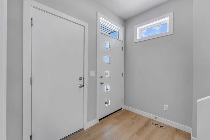 Property Photo:  390 South Shore Drive  AB T1X 2Y6 