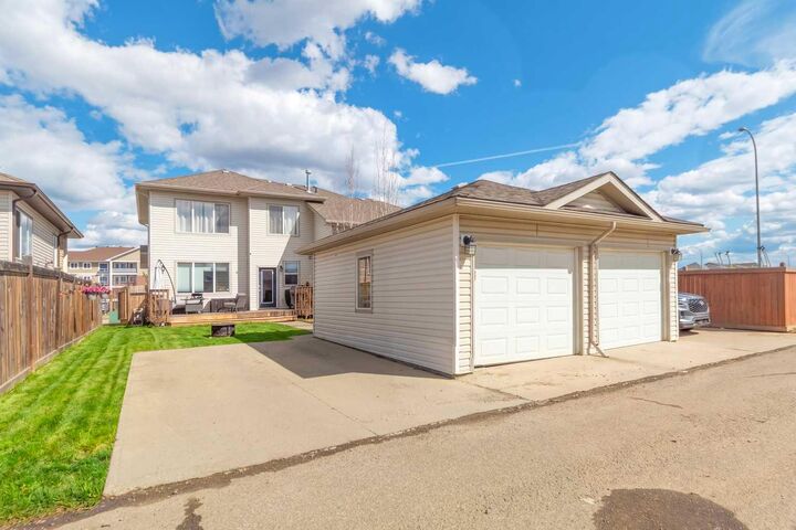 Property Photo:  253 Grosbeak Way  AB T9K 0L8 