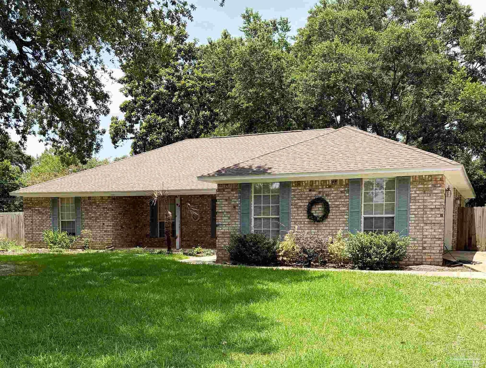 Property Photo:  5456 Rowe Trl  FL 32571 