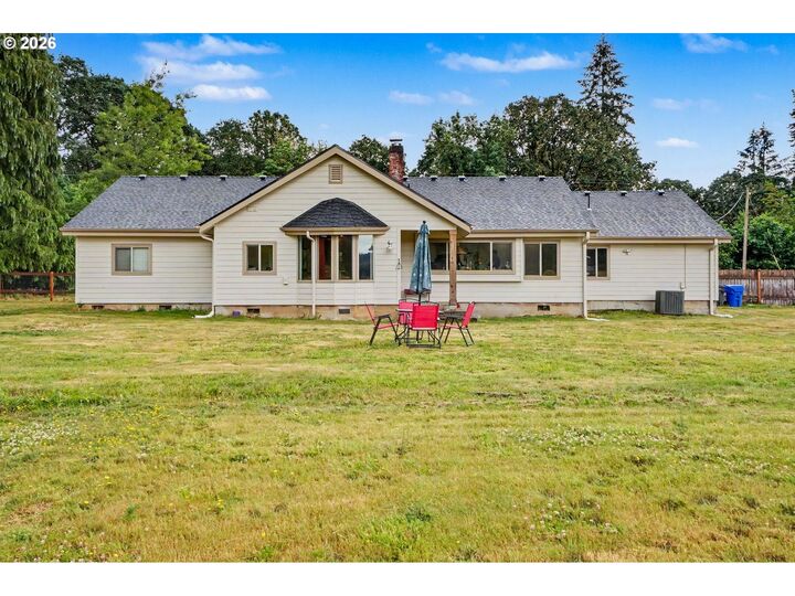 Property Photo: 43417 Thomas Creek Dr OR 97374