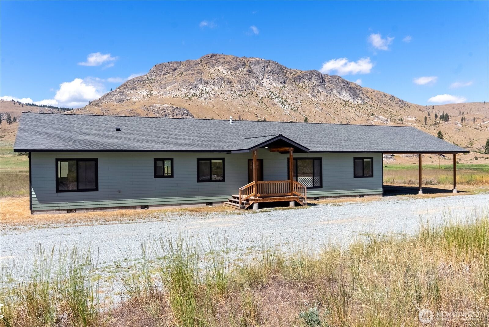 Property Photo:  701  North Star  WA 98812 