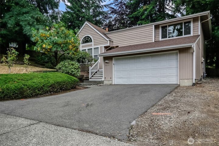Property Photo:  9810  116th Place NE  WA 98033 