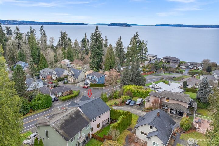 Property Photo: 2126 Mukilteo Boulevard WA 98203