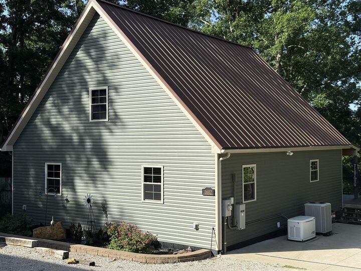 Property Photo: 1602 William Cemetery Road KY 42726