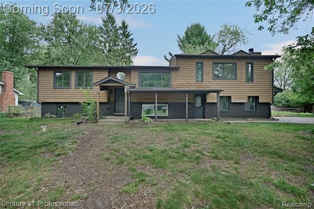 Property Photo:  3099 Chenoa Street  MI 48382 