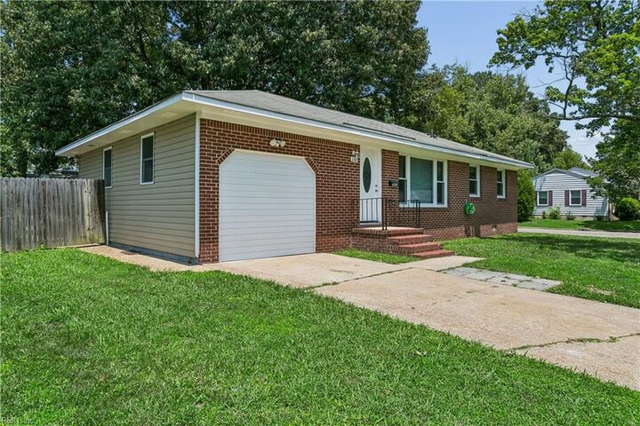 Property Photo: 263 Exeter Rd VA 23602