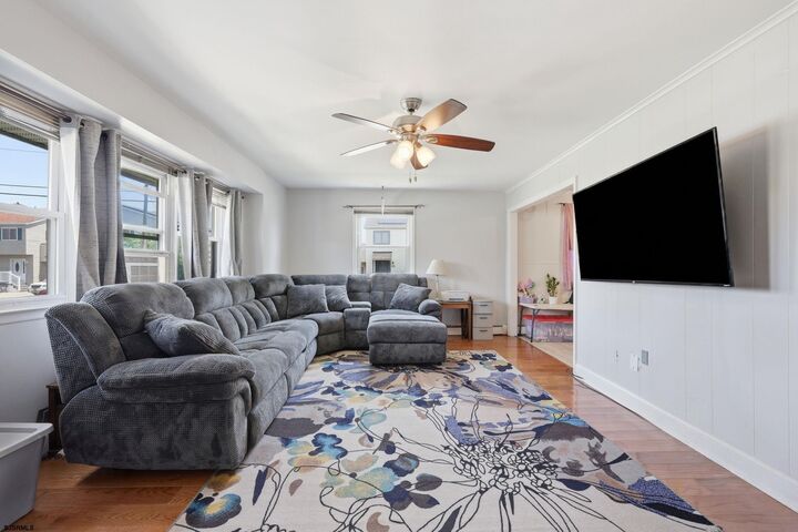 Property Photo:  5402 Suffolk Ct 5402  NJ 08406 