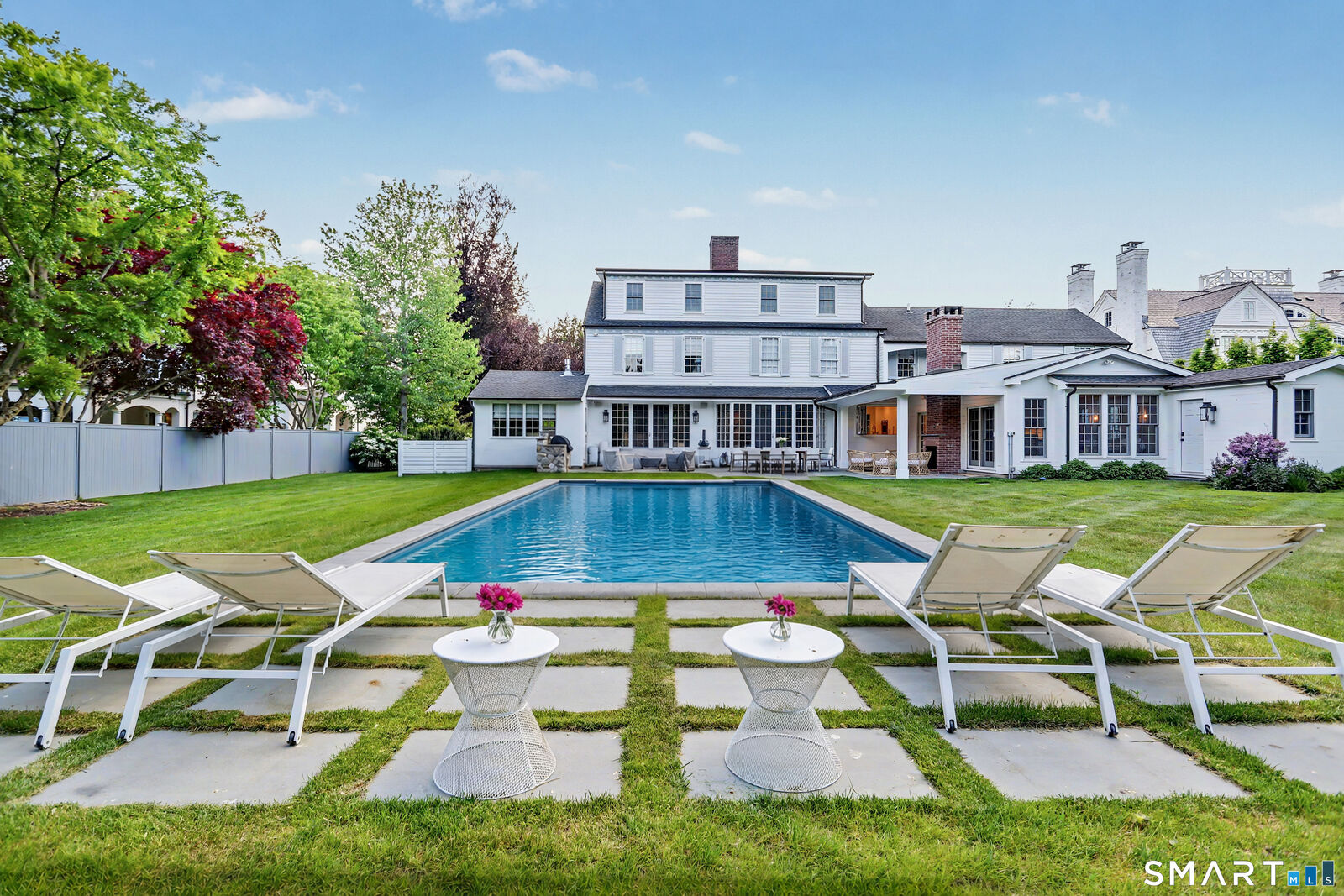 Property Photo: 222 Sunnieholme Drive CT 06824