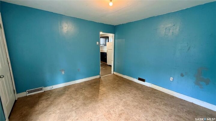 Property Photo: 310 6th Street E SK S6V 0N1