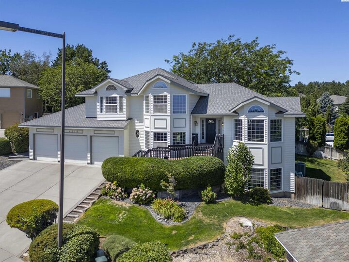 Property Photo:  4210 S Neel Court  WA 99337 