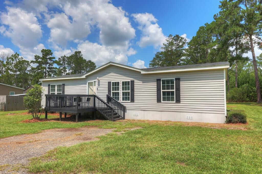 Property Photo: 1177 N Egg And Butter Rd. GA 31773
