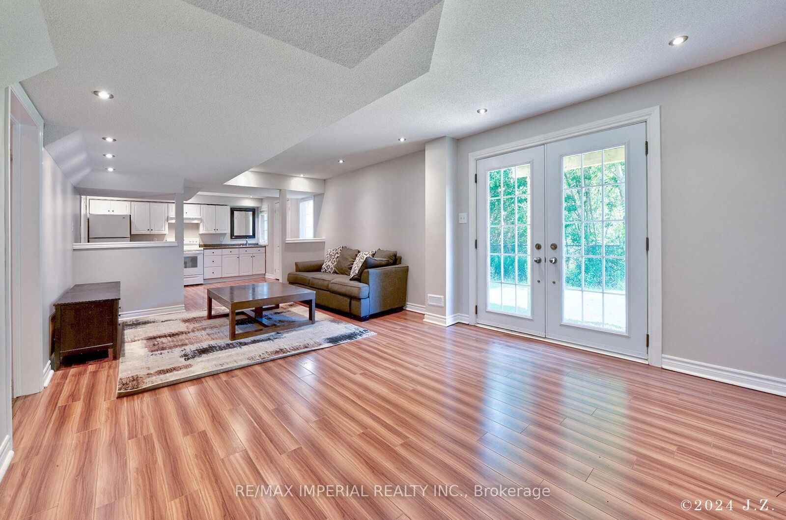 Property Photo: 73 Storybook Crescent Bsmt ON L6E 2B7