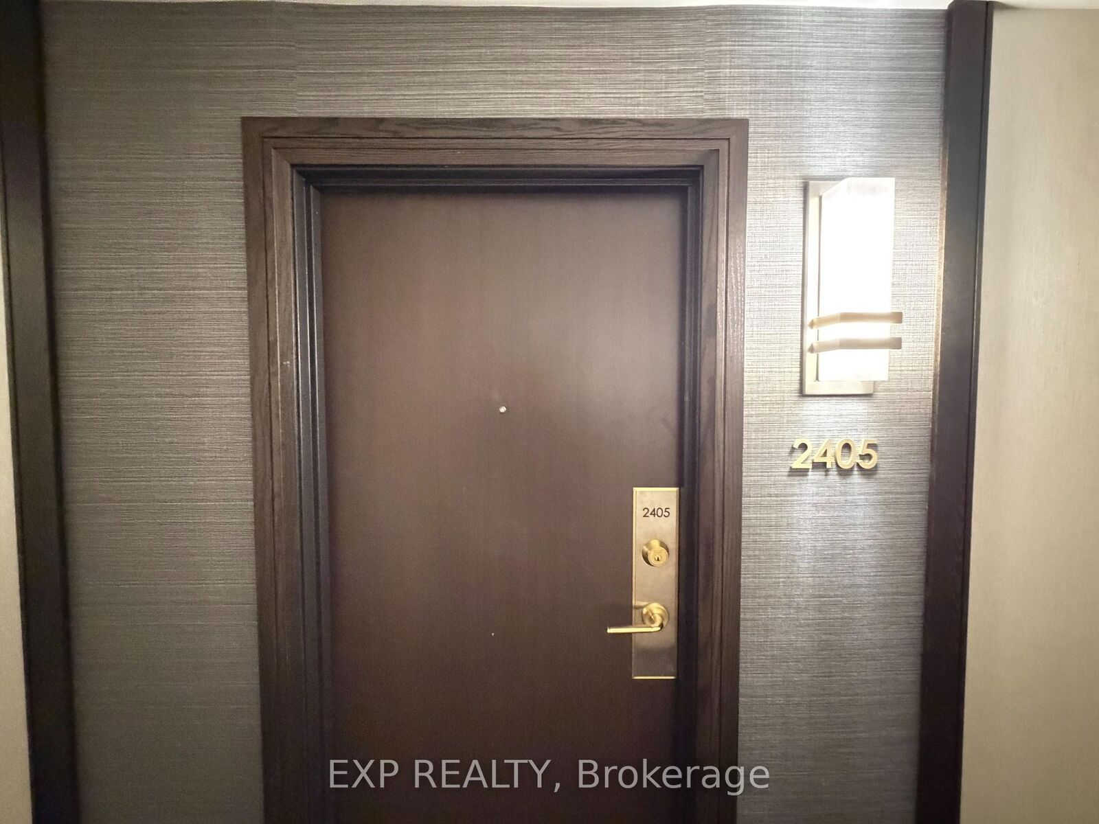 Property Photo:  4205 Shipp Drive 2405  ON L4Z 2Y9 