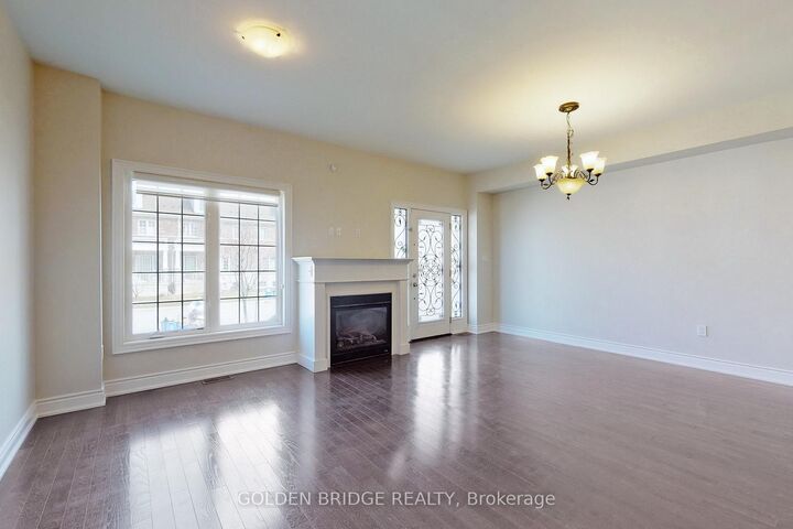 Property Photo:  166 Verdi Road  ON L4E 0Z6 