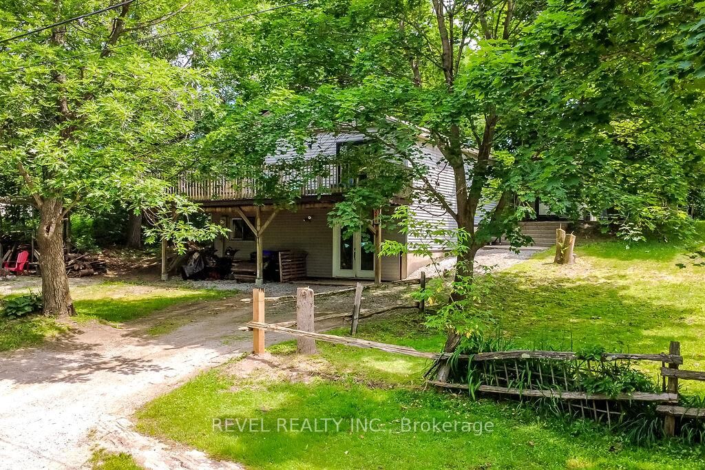 Property Photo: 3267 Albany Street ON L0K 2B0