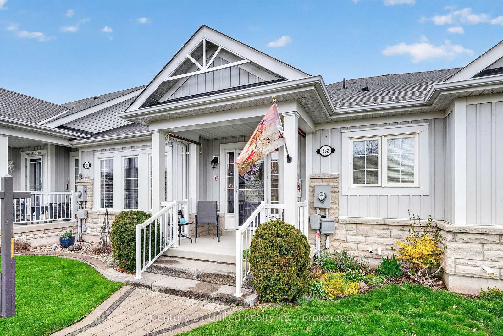 Property Photo: 832 Leslie Street ON K9A 0H2