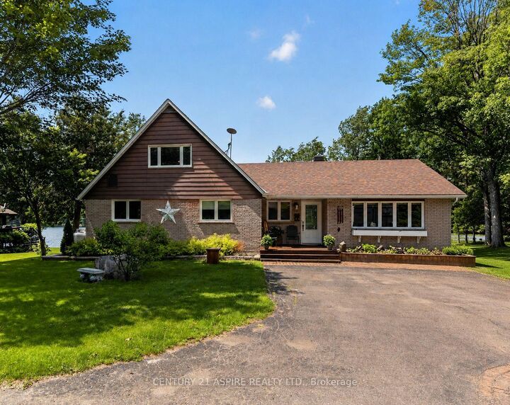 Property Photo: 324 Rantz Road ON K8H 2W8
