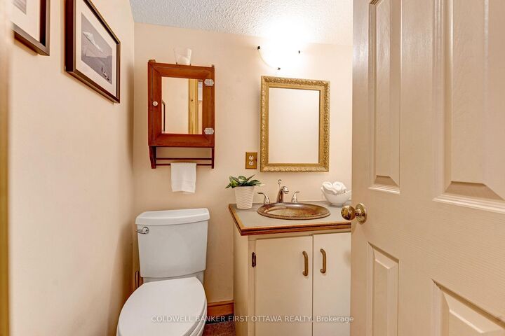 Property Photo: 7A Lewis Street ON K7H 1M6