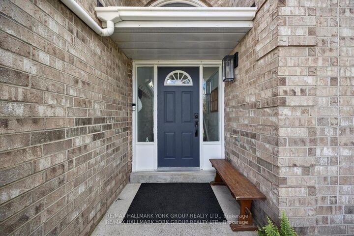 Property Photo:  195 King Street  ON L0G 1M0 