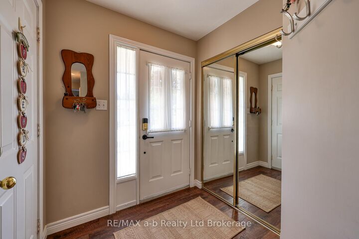 Property Photo: 11 Cornish Crescent ON N5C 4C9