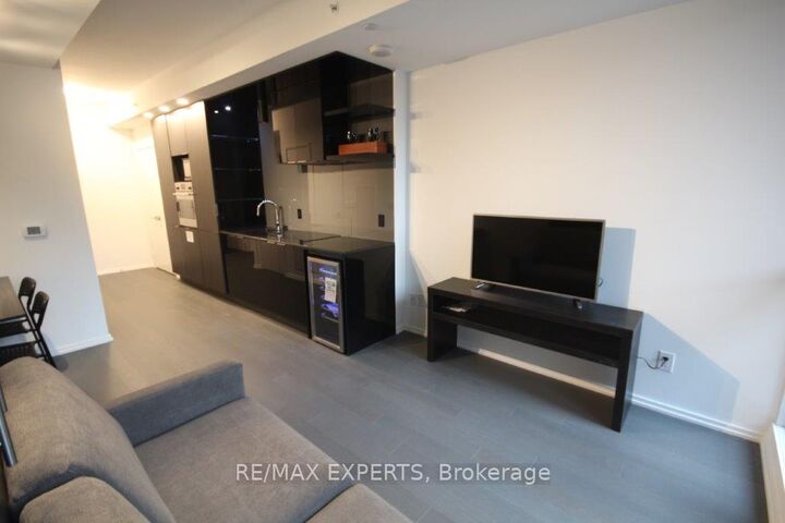 Photo de la propriété:  70 Temperance Street 1004  ON M5H 4E8 