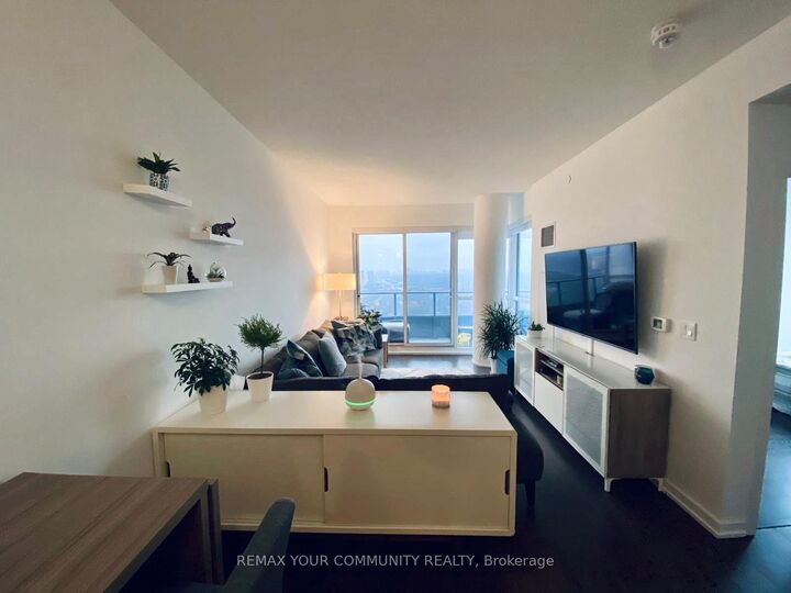 Property Photo: 50 Forest Manor Road 1405 ON M2J 0E3