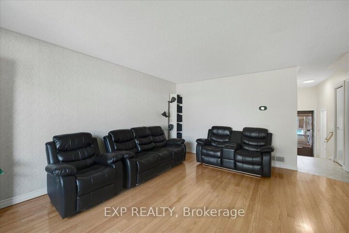 Property Photo: 376 Surrey Drive ON L1G 6H1
