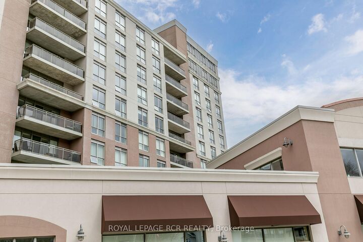 Property Photo: 699 Aberdeen Boulevard 608 ON L4R 5P2