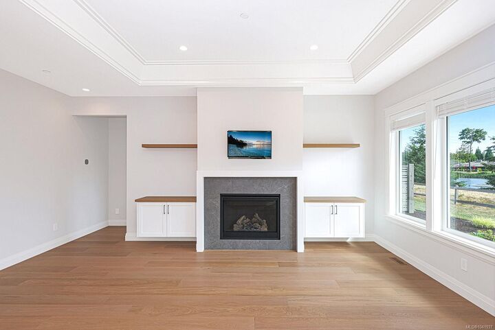 Property Photo:  1444 Crown Isle Dr #124  BC V9N 4B2 
