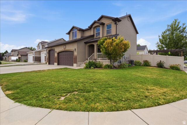Property Photo:  1109 N 3300 W  UT 84041 