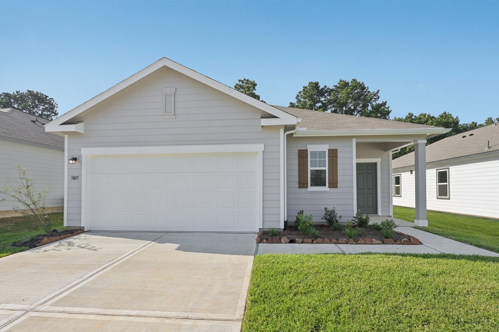 Property Photo: 204 Sunlight Lake Boulevard TX 78634