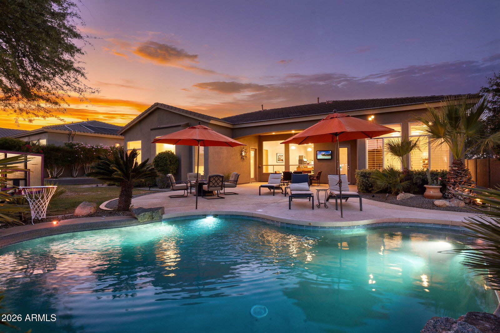 Property Photo: 5892 E Evening Glow Drive AZ 85266