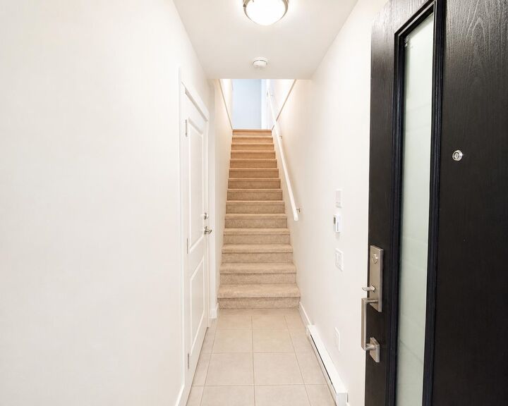 Property Photo: 15828 27 Avenue 40 BC V3Z 0X4