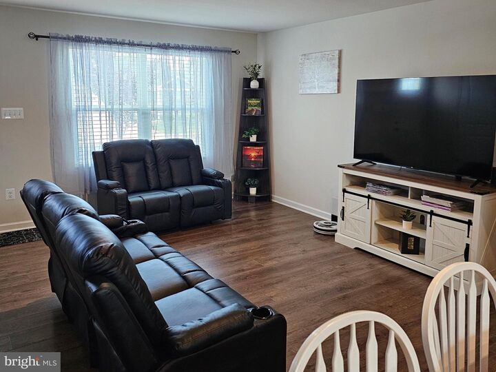 Property Photo:  154 Dursley Circle  VA 22645 