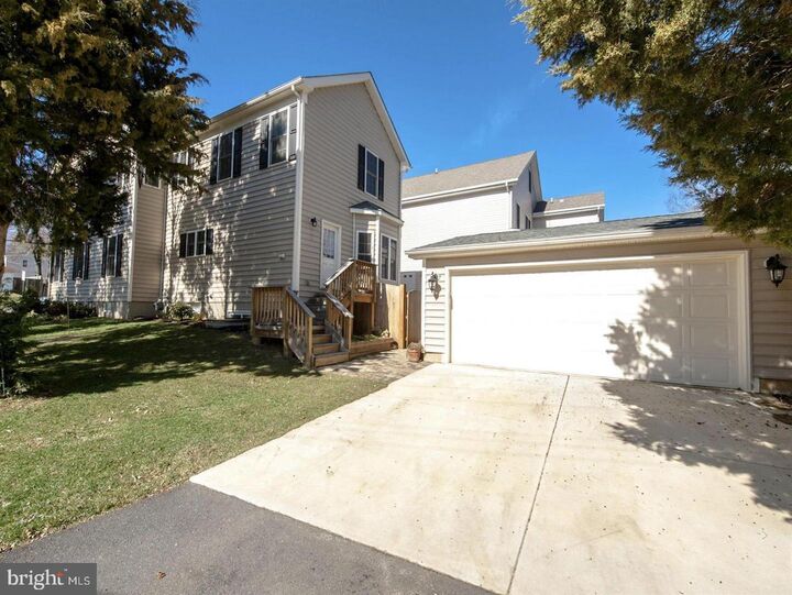 Property Photo: 10802 Second Street VA 22030