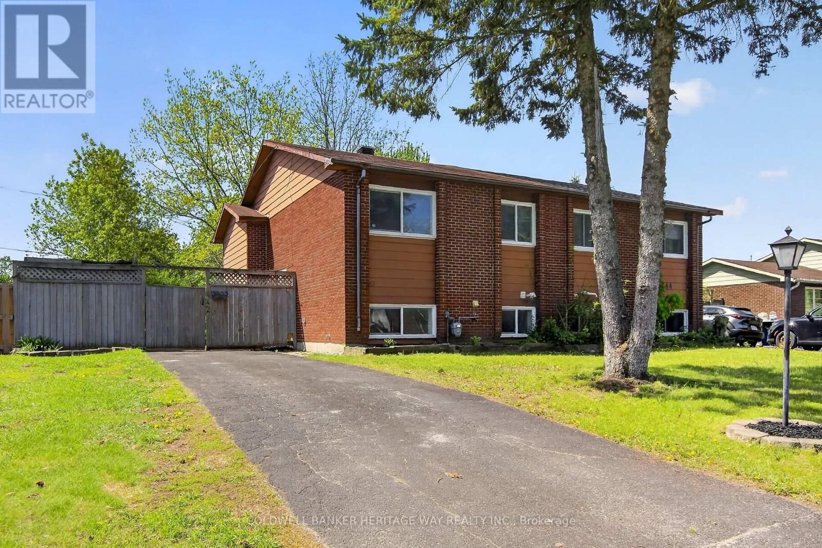 Property Photo: 442 Joseph Street ON K7C 3T5