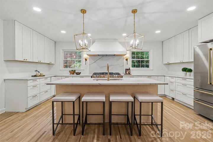 Property Photo:  3323 Champaign Street  NC 28210 