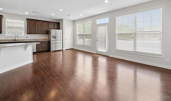 Property Photo:  2924 Eden Avenue  OH 45219 