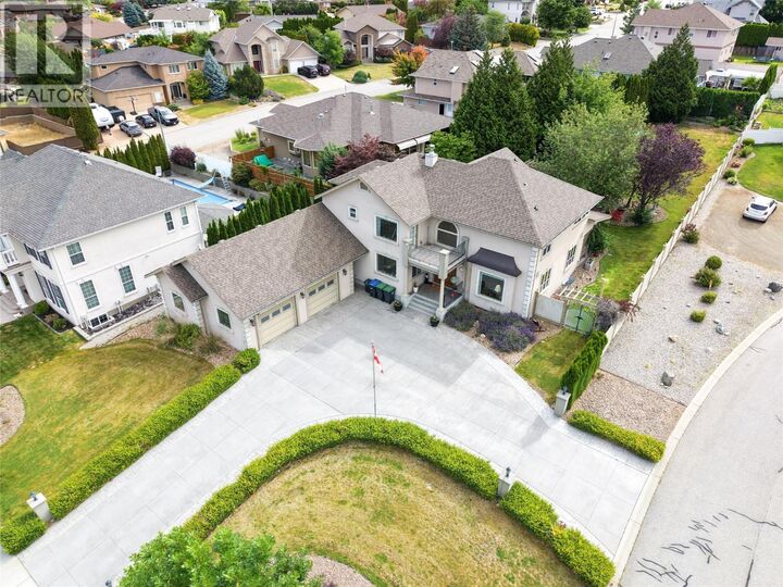 Property Photo: 102 Westview Drive BC V2A 7R2