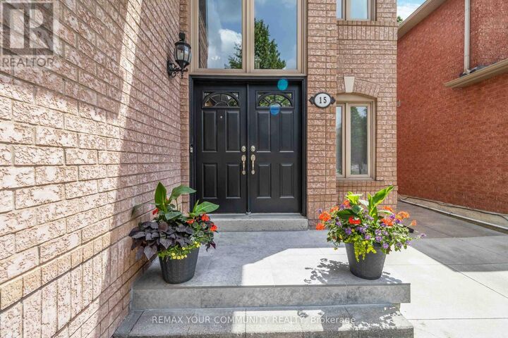 Property Photo:  15 Klamath Court  ON L6A 2L7 