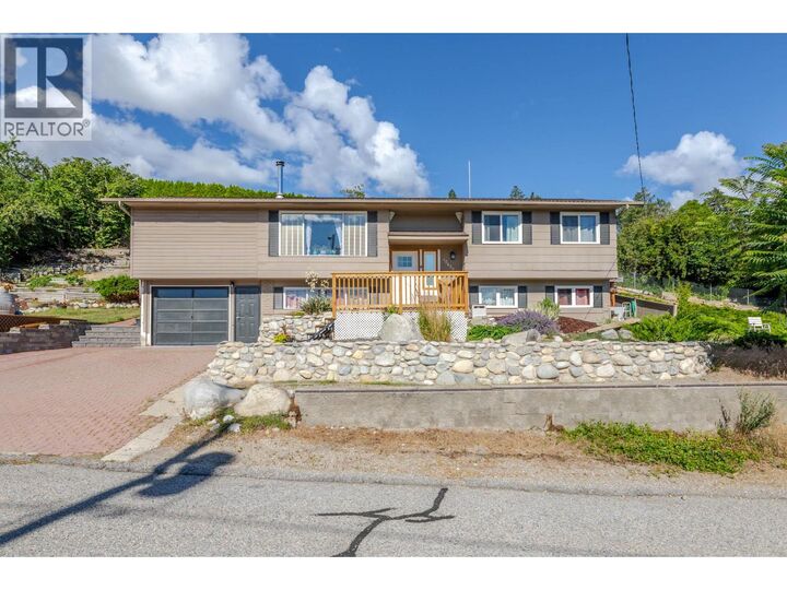 12620 Reynolds Avenue — photo 1