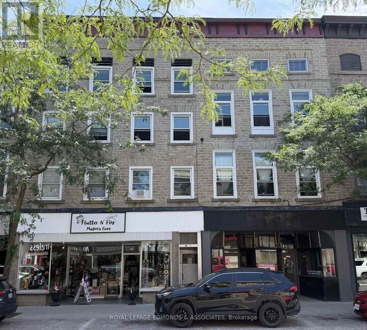 87-93 King Street West — photo 1