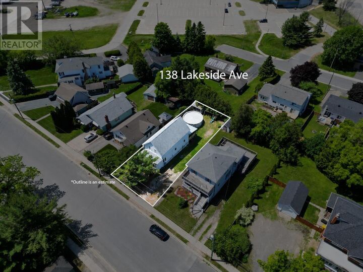 Property Photo: 138 Lakeside Ave ON P0R 1B0