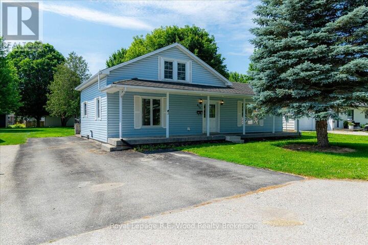 Property Photo: 419 Main Street West ON N0J 1X0