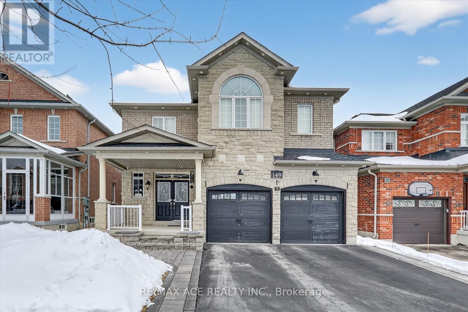 Property Photo:  149 Riverwalk Drive  ON L6B 0E2 