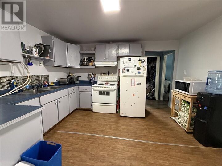 Property Photo:  3297 Falconbridge Highway  ON P3L 1E2 
