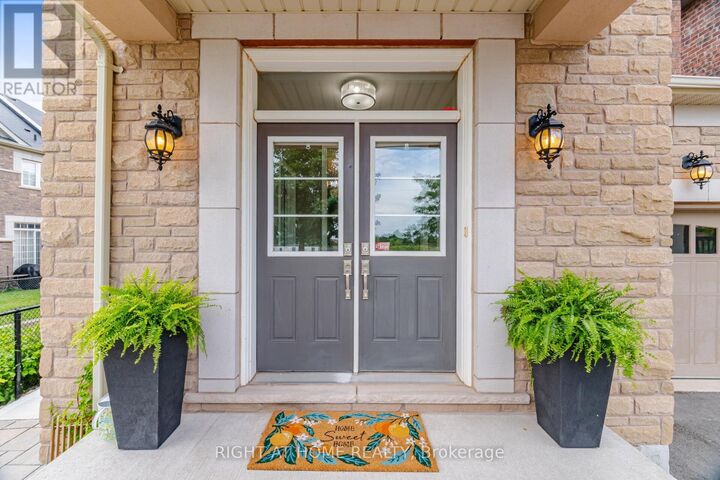 Property Photo:  183 Kaitting Trail  ON L6M 0T6 