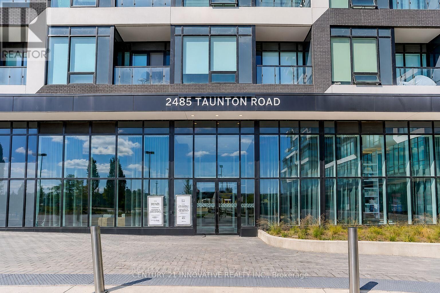 Property Photo: 2485 Taunton Road 1024 ON L6H 3R8