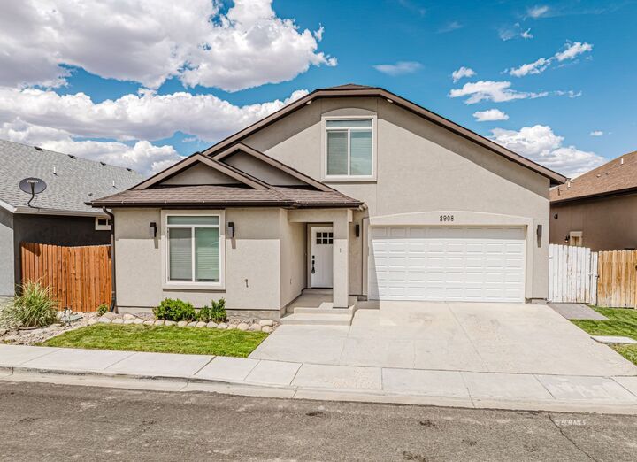 Property Photo: 2908 Copper Trail NV 89801